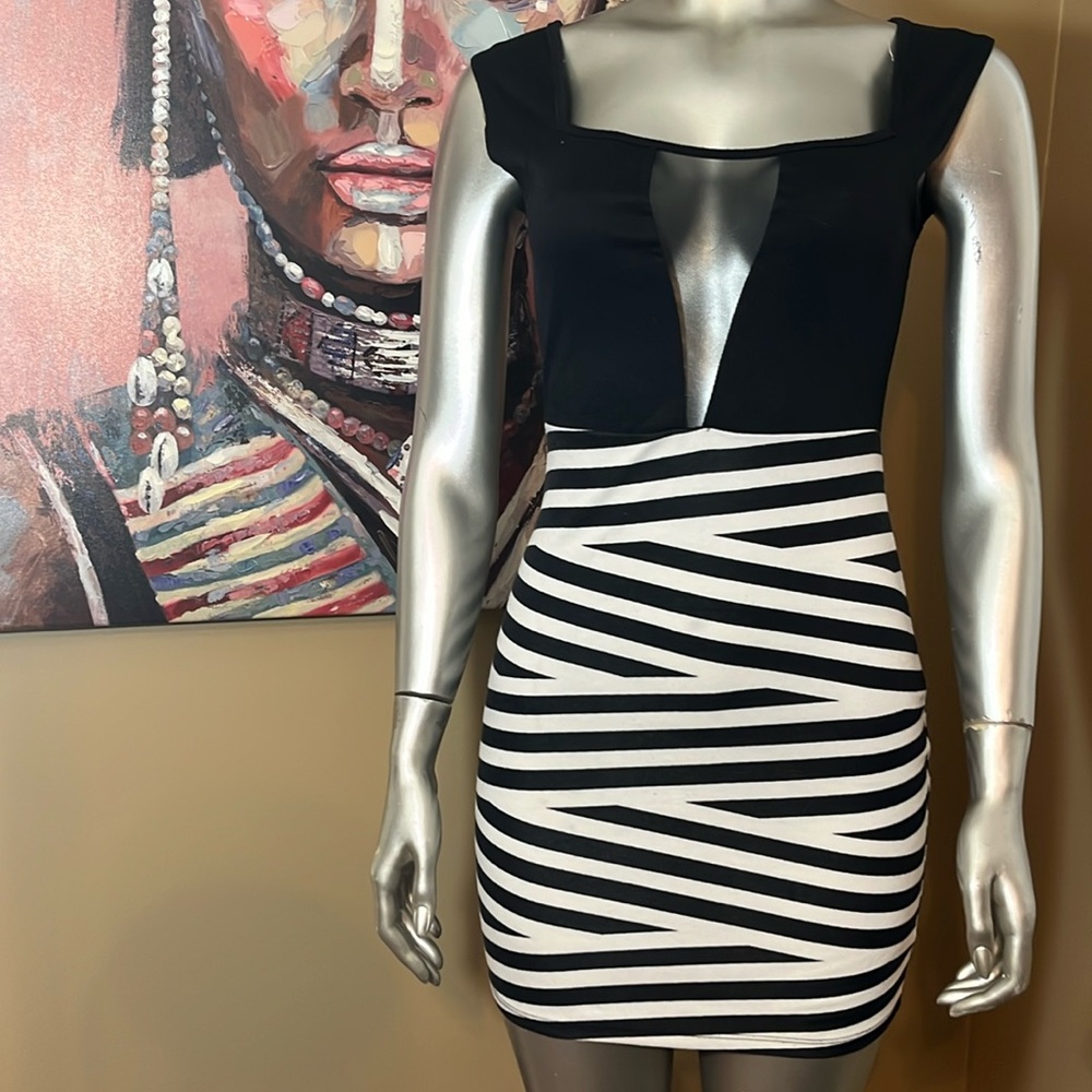 Pop Up y2k zebra pencil dress black white size medium animal print mesh striped